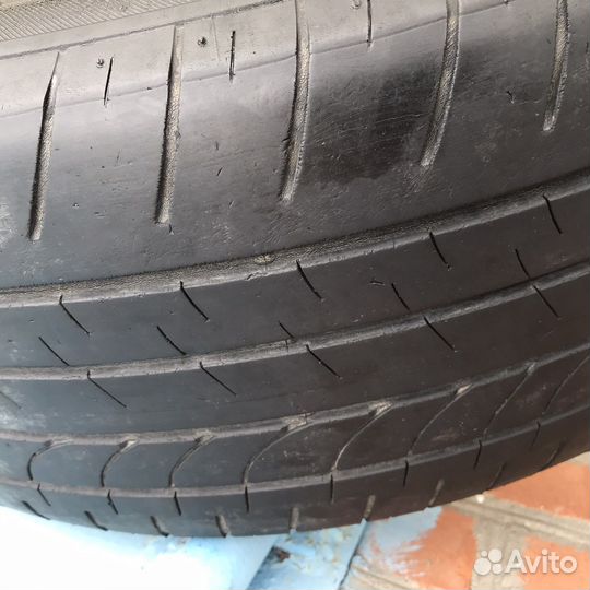 Bridgestone Dueler H/L 235/55 R20 102V