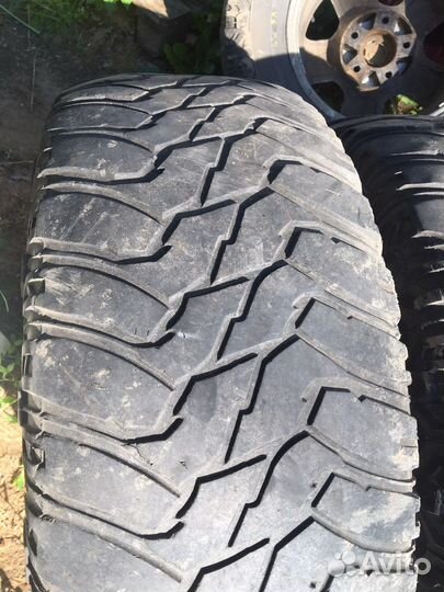 Cooper Discoverer STT 255/70 R16 19B
