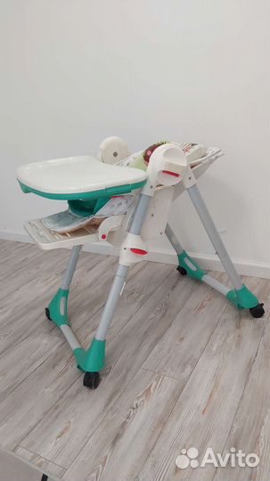 Стульчик для кормления Chicco Polly + 2 чехла