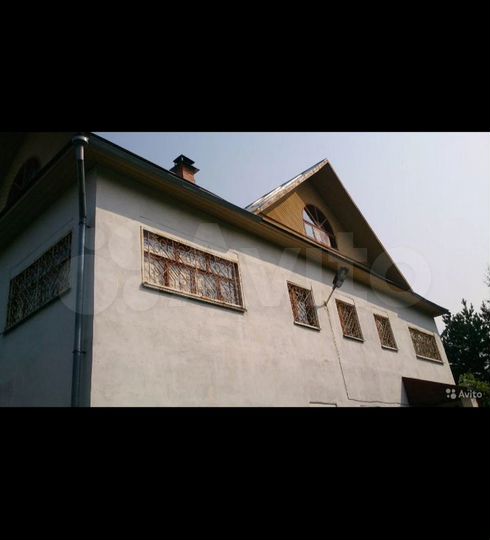 Дом 323 м² на участке 58 сот.