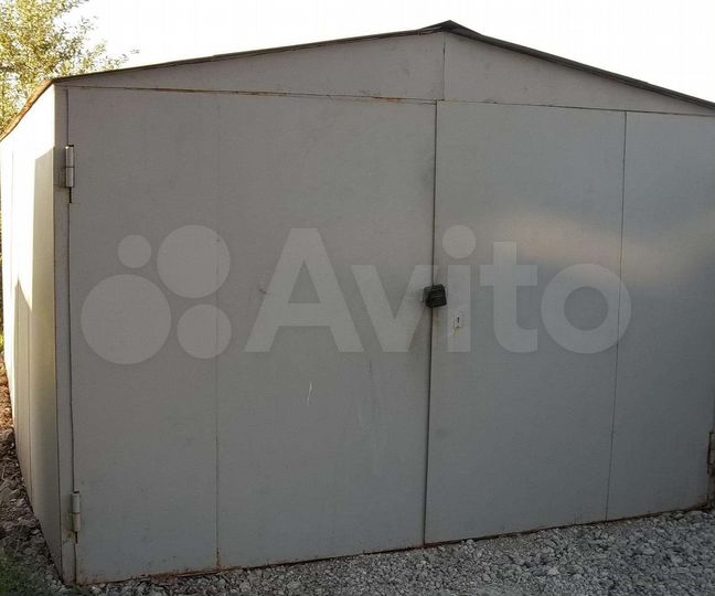 Гараж, > 30 м²