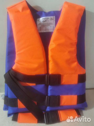 Спасательный жилет