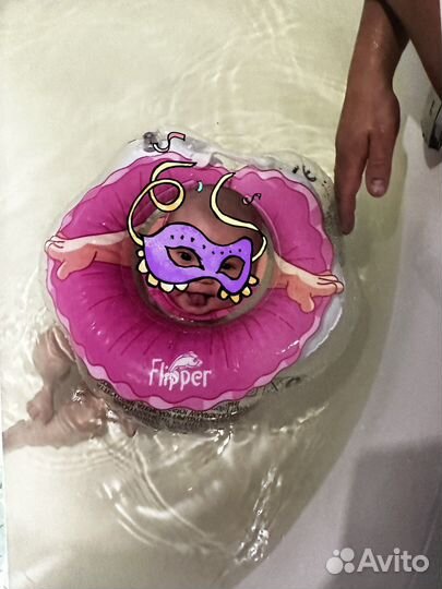 Круг на шею для купания