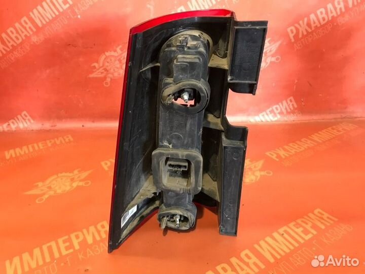 Фонарь задний правый Лада Largus 1 универсал 1.6