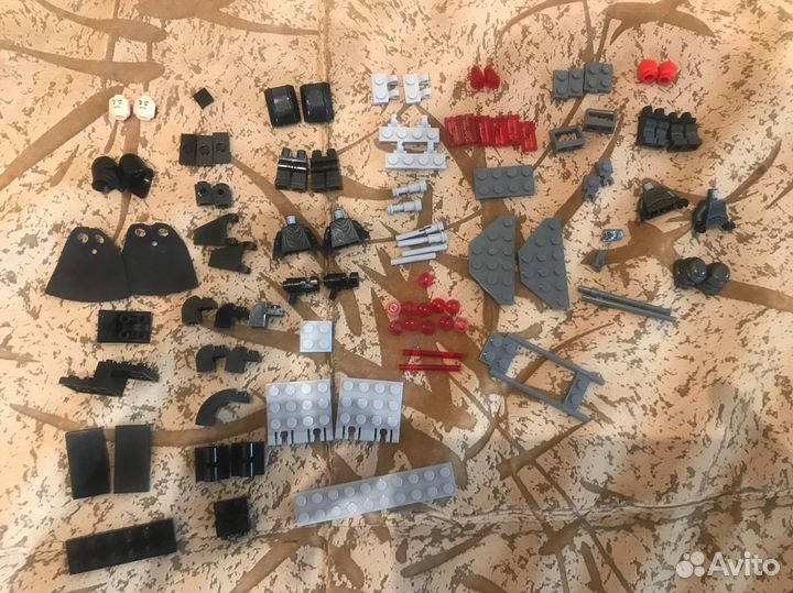 Lego Star Wars 75079 (в подарок Star Wars 75128)