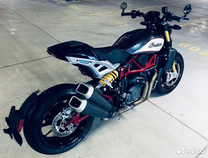 Indian FTR Carbon R Limited Edition