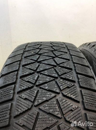 Bridgestone Blizzak DM-V2 235/60 R18 100Z