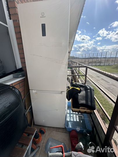 Холодильник бу