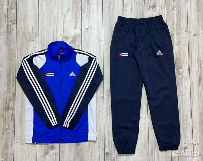 Спортивный костюм Adidas