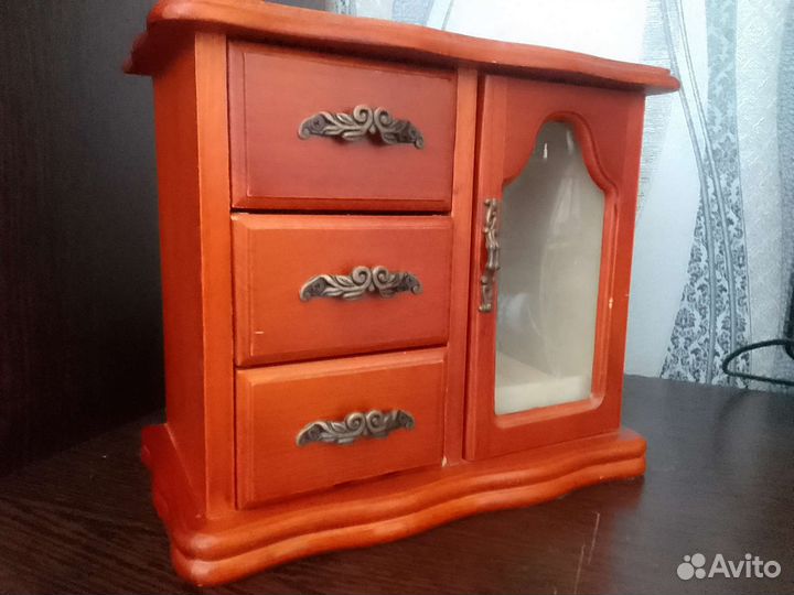 Органайзер для украшений