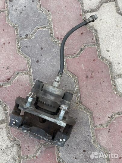 Суппорт тормозной задний правый бмв 3/Х1 Е90 Е84