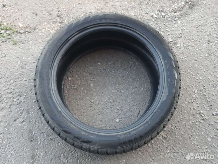 Nokian Tyres Hakkapeliitta R3 235/45 R18 98T