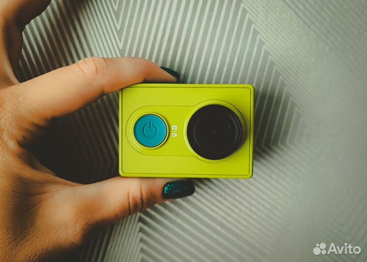 Экшн камера xiaomi yi