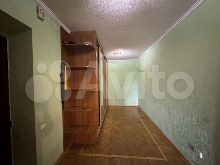 2-к. квартира, 50 м², 2/9 эт.