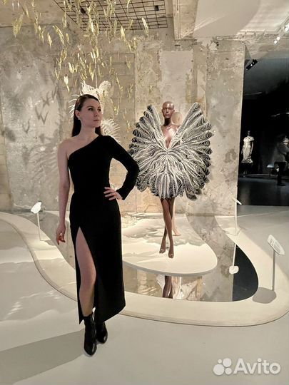 Платье на одно плечо Love Republic 42/S