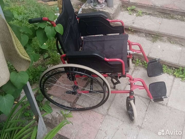 Коляска инвалидная