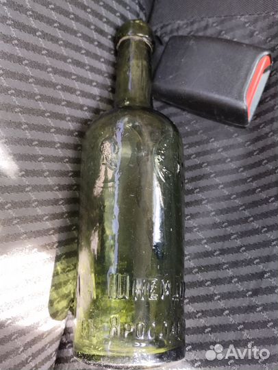 Старинная бутылка