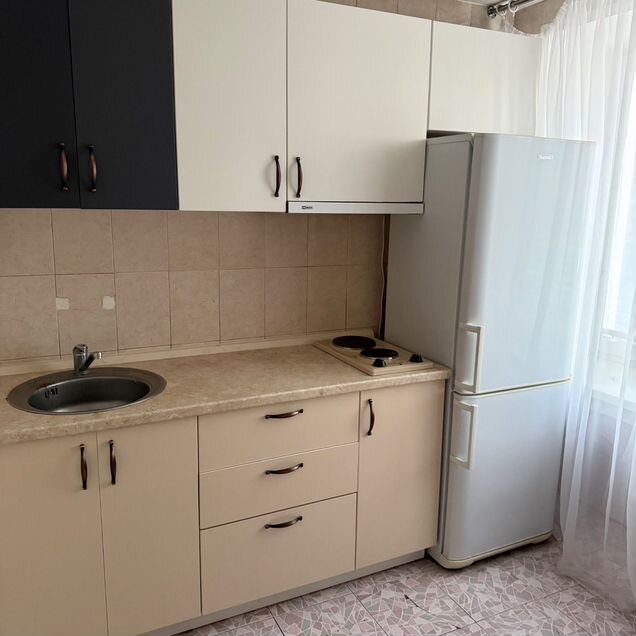 1-к. квартира, 37 м², 8/9 эт.