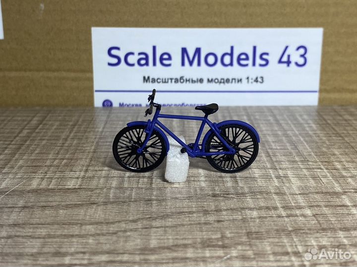 Велосипед с крыльями 1:43