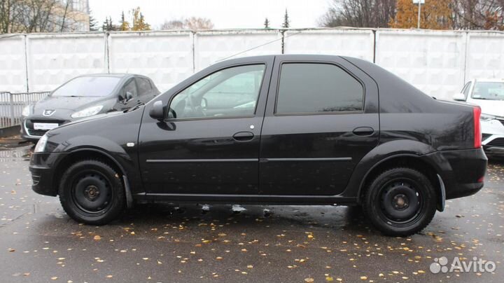 Renault Logan 1.6 AT, 2012, 156 904 км