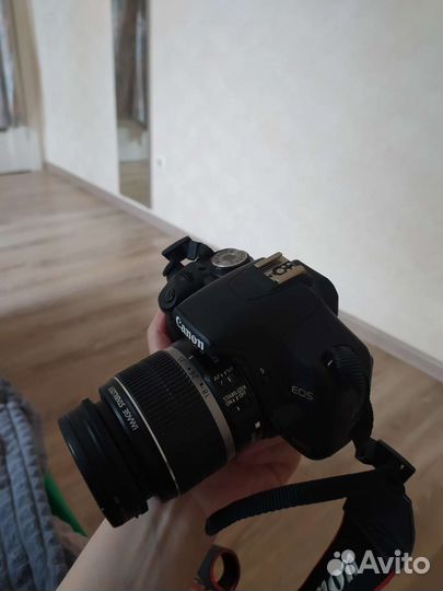 Зеркальный фотоаппарат canon 550d