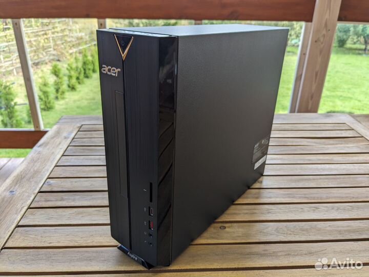 Компактный игровой компьютер