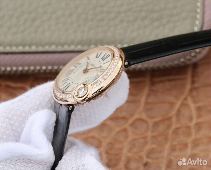 Часы Cartier Ballon Blanc de Cartier 30 mm wjbl000