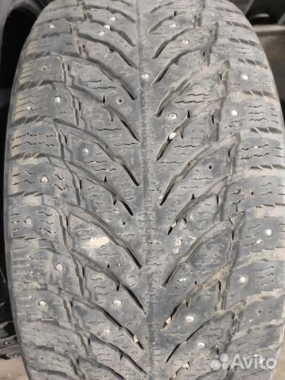 Nokian Tyres Hakkapeliitta 9 235/45 R18
