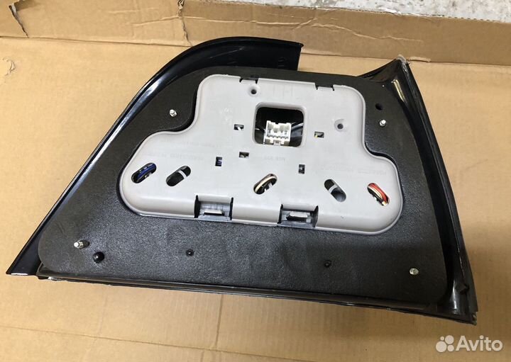 Фонарь задний левый Daewoo Nexia I