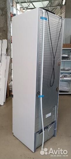 Встраиваемый холодильник Samsung BRB 30600FWW (69)