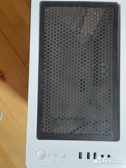 Игровой корпус для пк белый