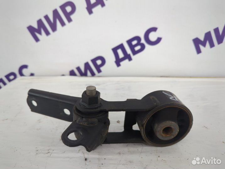 Подушка двигателя Toyota Vitz NSP130 1NR-FKE 2017
