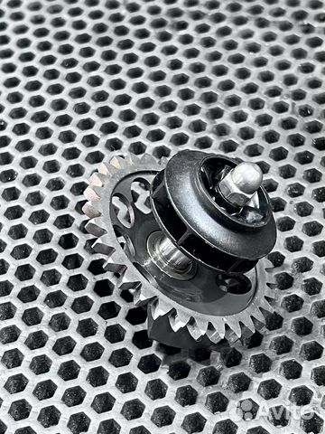 Балансирный вал с помпой Husqvarna FC 450 2017