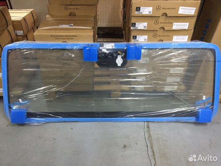 Лобовое стекло Mercedes W464 W463