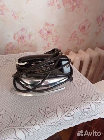 Утюг с подставкой СССР