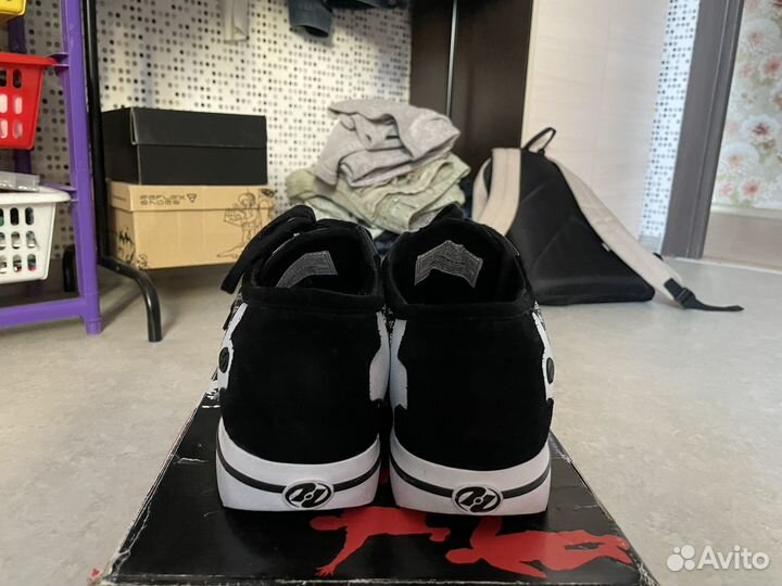 Кроссовки heelys