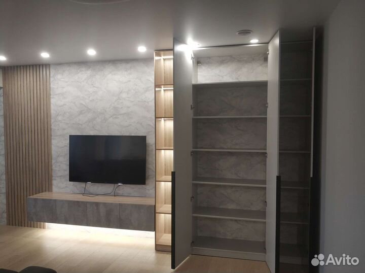 Телевизионная зона с тумбой и подсветкой