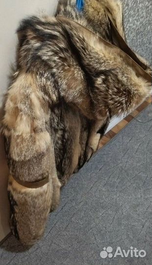 Продам мужскую шубу. Канадский волк