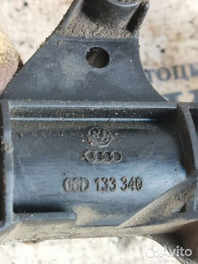 Рейка топливная (рампа) Volkswagen Passat B6 (2005