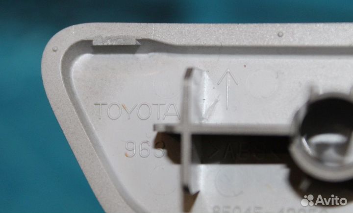 Крышка омывателя фары Rav4 -4 левая черная 15-19