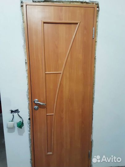 Двери межкомнатные с коробкой бу