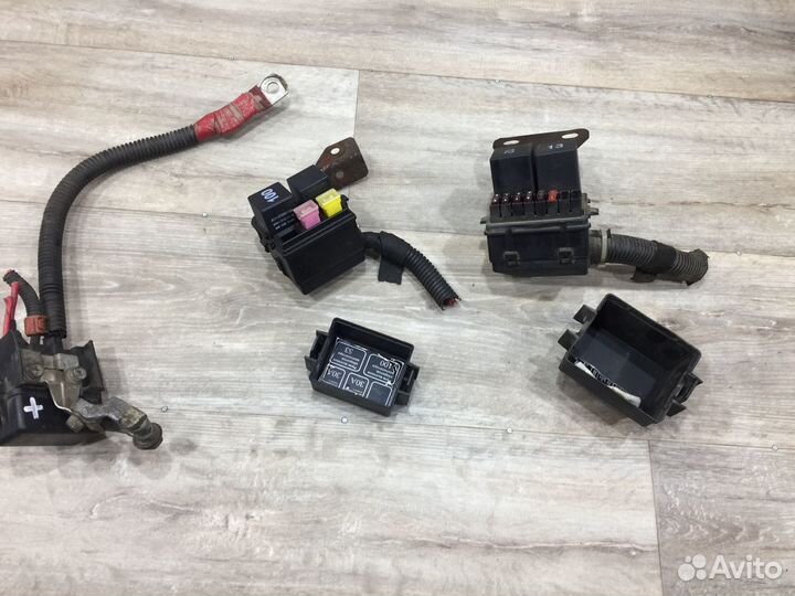 Блок реле (предохранителей) Amulet A15 Амулет А15