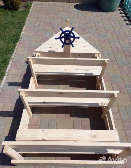 Кораблик лодочка для детской площадки