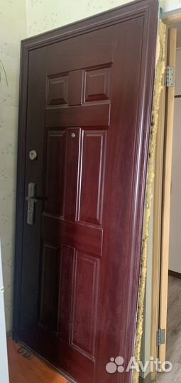 Дверь входная металлическая