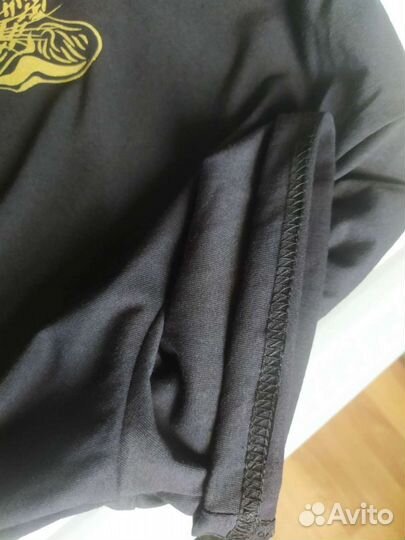 Швея надомница на трикотаж