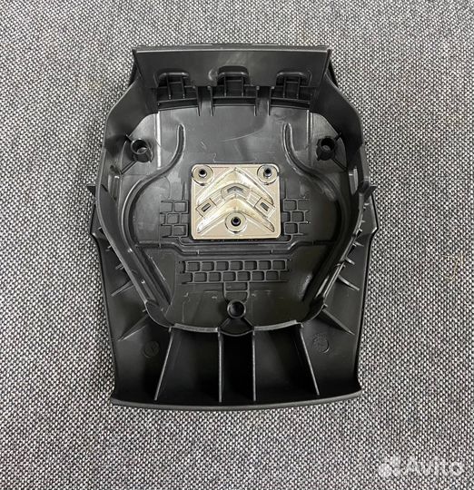 Крышка в руль (муляж airbag) Citroen C4 с 2015г