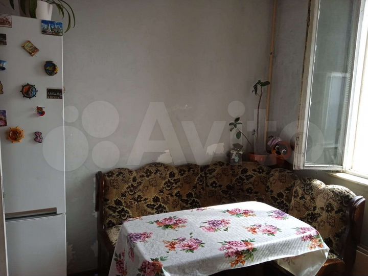 Комната 17 м² в 3-к., 20/22 эт.