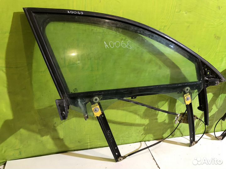 Стекло двери передней с механизмом Audi A6 C6