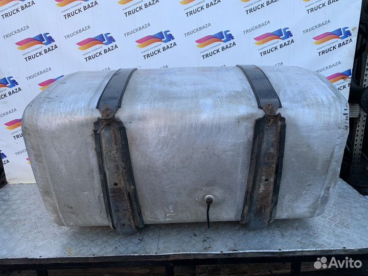 Бак топливный 650 L