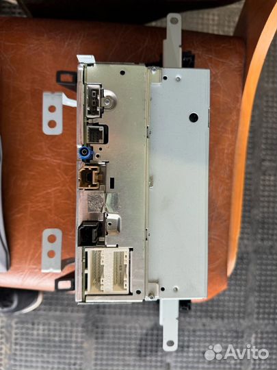 Магнитолла